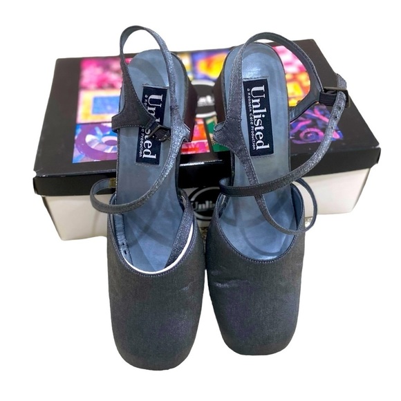 Unlisted Kenneth Cole cross my heart pewter fabric round toe block heel size 8.5 - Picture 3 of 11